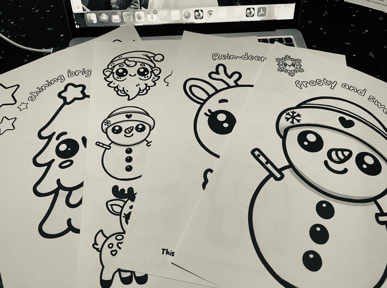 Kawaii Ausmalbild "Schneemann" Süße Vorlage - helpfully.de