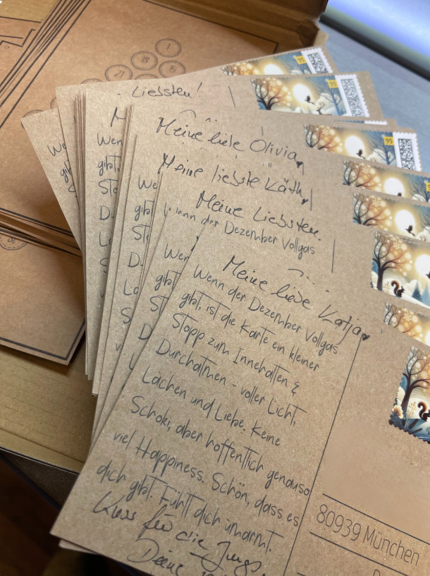 Adventskalender to go aus Papier zum Verschicken, bereit zum Versand, yeah!