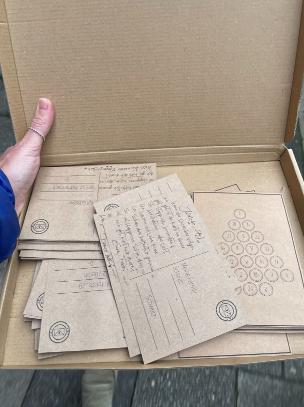 Adventskalender to go aus Papier zum Verschicken