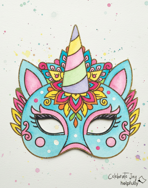 Knallige Farben für die Einhornmaske aus Papier, sieht super nach Magic aus