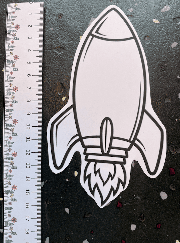 Rakete basteln und Weltall hochleben lassen, hier als Version mit ca. 16 cm Länge