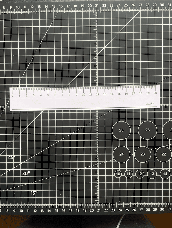 20 cm Papierlineal zum Ausdrucken