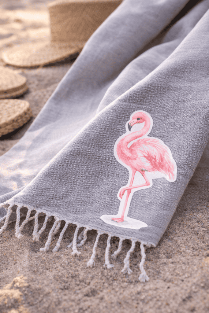 Flamingo als Bügelbild auf dem Strandtuch - sehr, sehr cool!