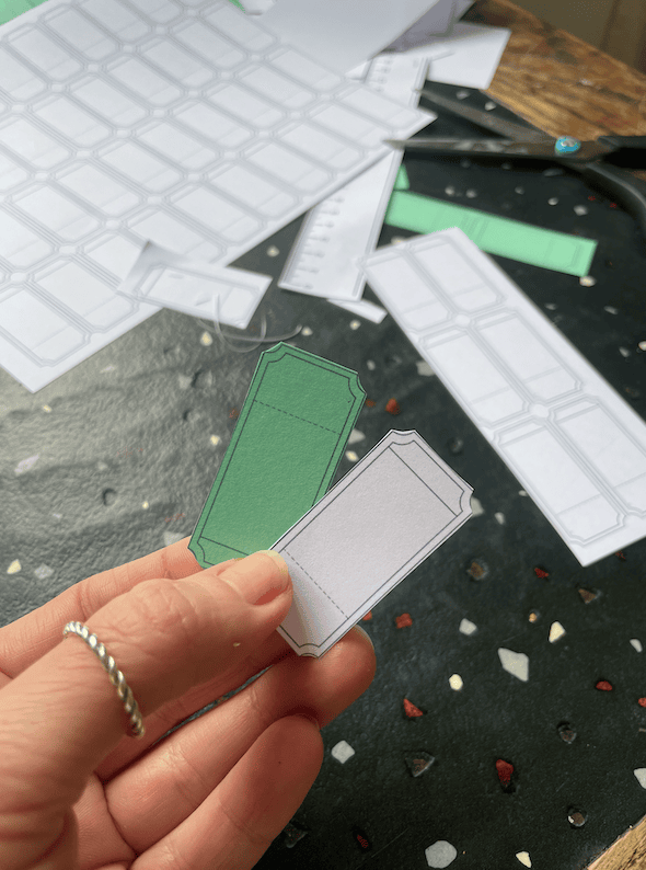 kleine Kärtchen zum Ausdrucken und Beschriften im Ticket-Look